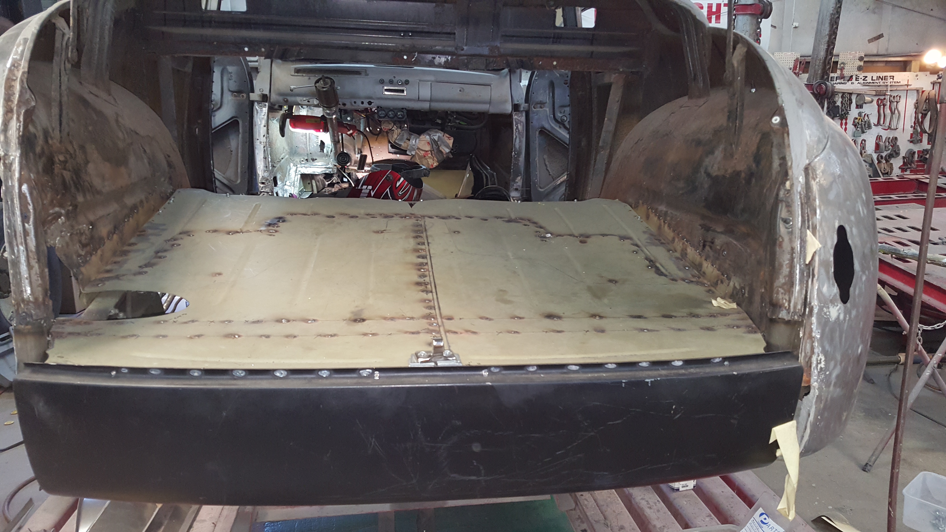 41 Ford Floors in.